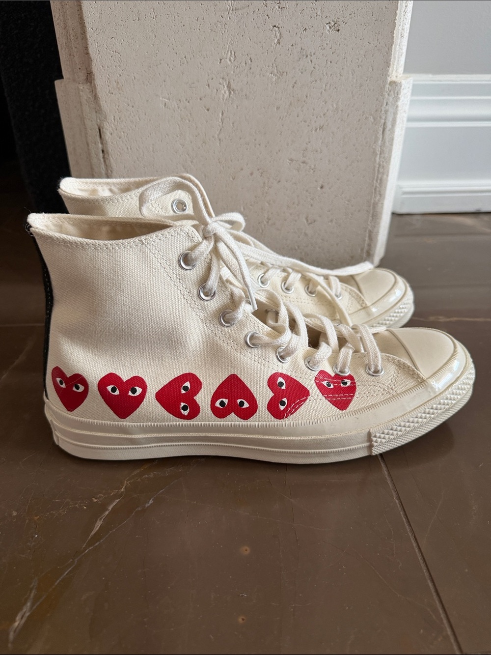 Men’s high top converse x comme des garçons size 9